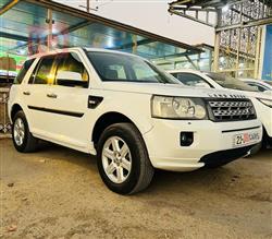 لاند روفر LR2